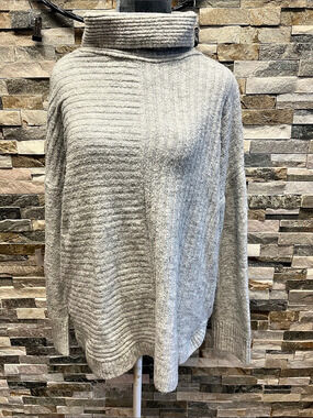 Lee Gray Cowl Neck Sweater Like New